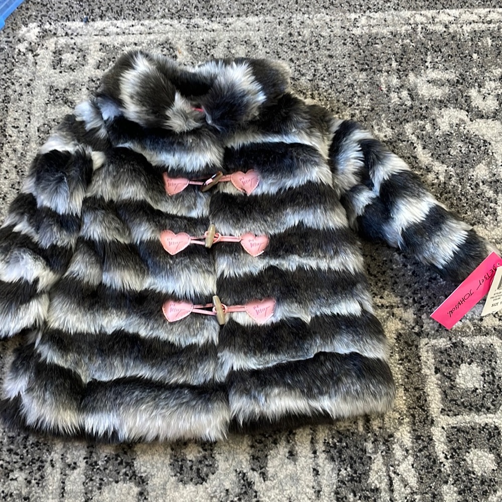 NWT Betsey Johnson Girls Faux Fur Coat 12-18 months